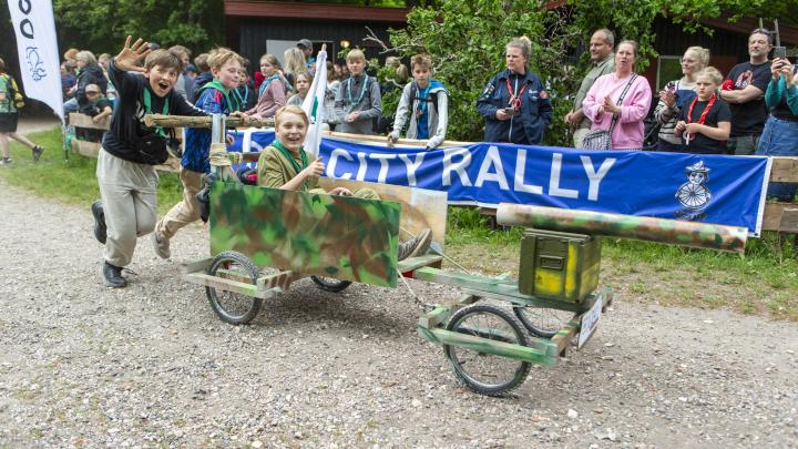 Valpe der kommer i mål til Oak City Rally 2026